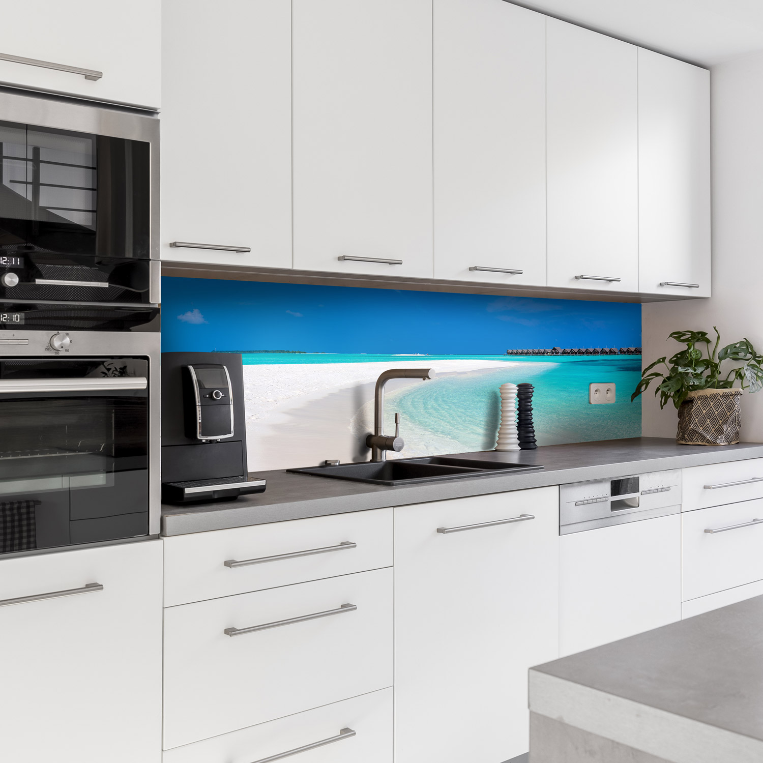 Küchenrückwand mit Strand V6 Motiv als Fliesenersatz und Spritzschutz